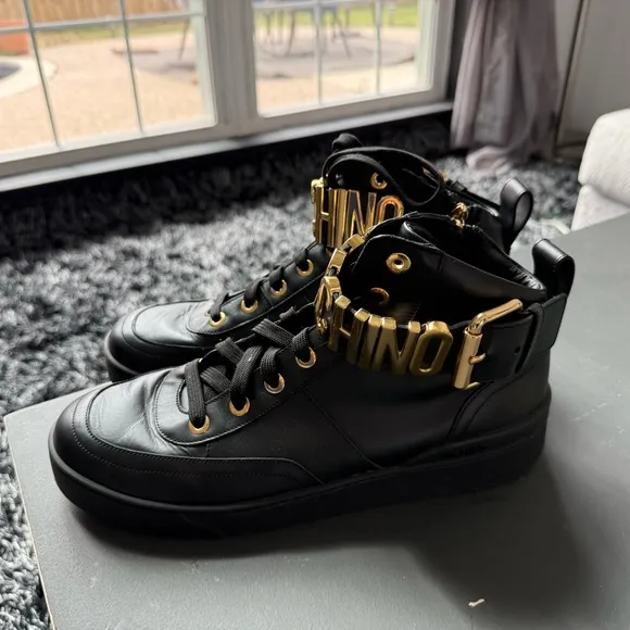 Moschino Lettering Logo Calfskin High cut Sneakers Size 44/10.5-11