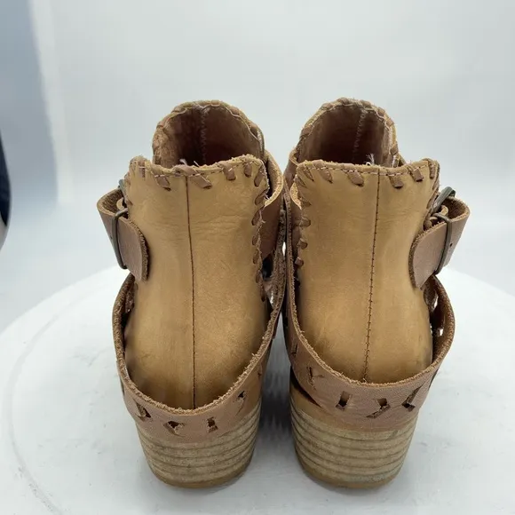 Musse &amp; Cloud Shoes | Anthropologie Musse &amp; Cloud Aina Leather Belt Booties
