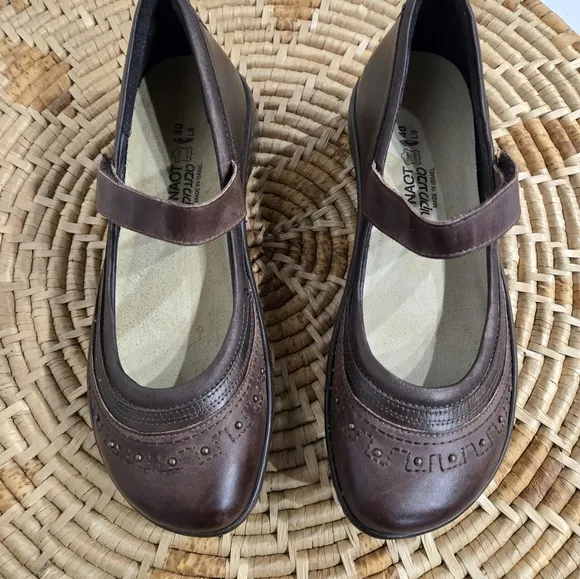 Naot Kirei Brown Leather Chunky Mary Jane Flats 9