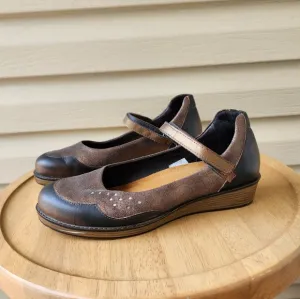 Naot Volcan brown sincere leather Mary Jane shoes size 37