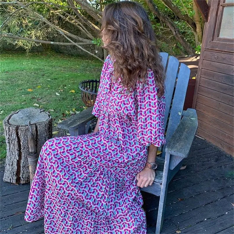 Natalli | Retro Zig-Zag Print Dress