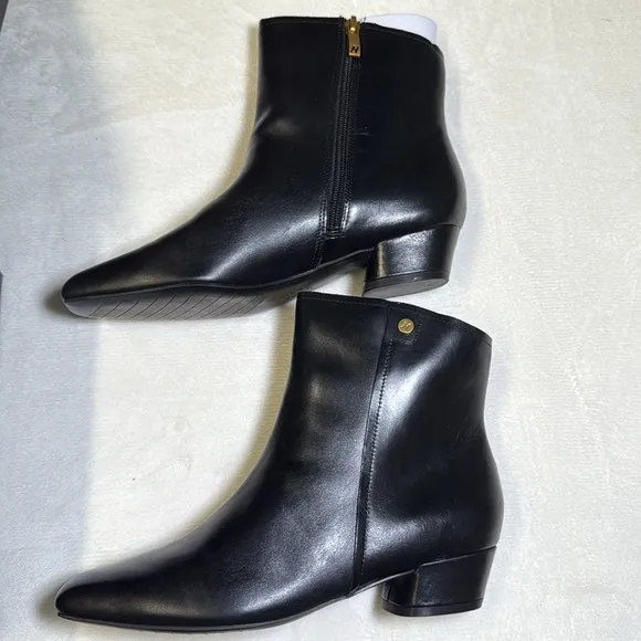 Naturalizer Women’s Raffee Bootie -8.M