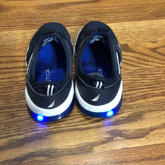 Nautica Boys Parks Buoy 2 Navy Mesh Casual and Fashion Sneakers Shoes