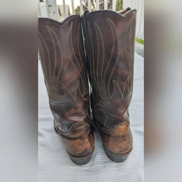 Neolite Man's Cowboy Boots, size 8C