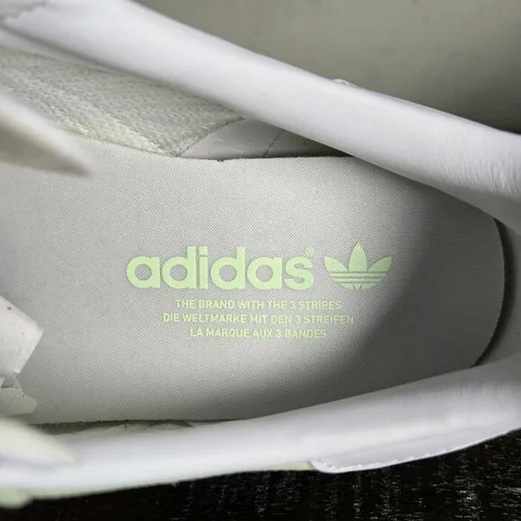 NEW Adidas Gazelle Womens Size 7 Casual Sneakers Shoes Matcha Green White IE0442