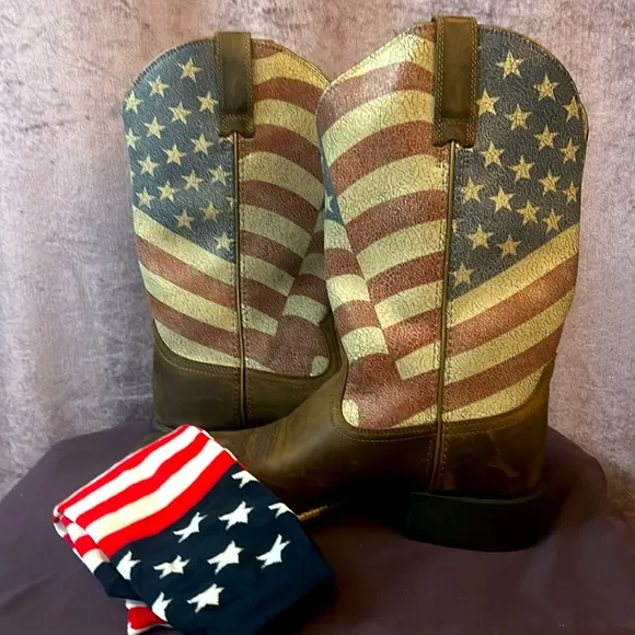 NEW ARIAT BOOTS FLAG BOOTS