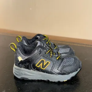 New Balance Black Grey Yellow Toddler Sneakers KNF50BYI Size 3C