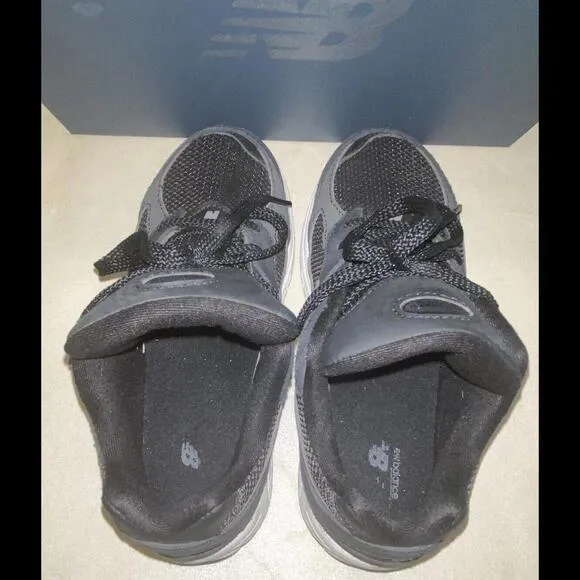 New Balance Casual Shoes Black PC2002BK Size 2