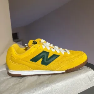 New‎ Balance RC42 Yellow Green Men's Shoes Athletic Sneakers 8. Women 9.5