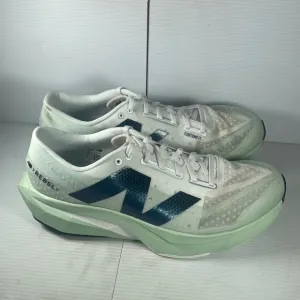 New balance rebel V4