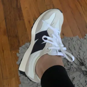 New Balance Women's Shoes in White and Black