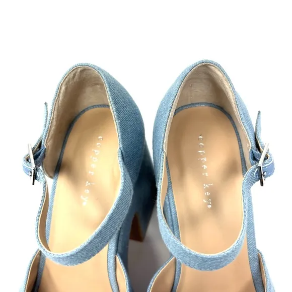 NEW Copper Key Sandals
