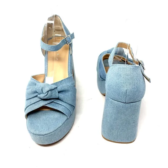 NEW Copper Key Sandals