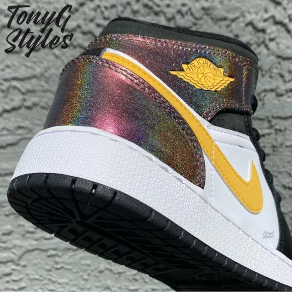 ✨NEW✨ CUSTOM AIR JORDAN 1 MID