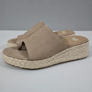 NEW Eileen Fisher Tarry Sandal Espadrille Toe Loop Wedge Tan Leather Size 10