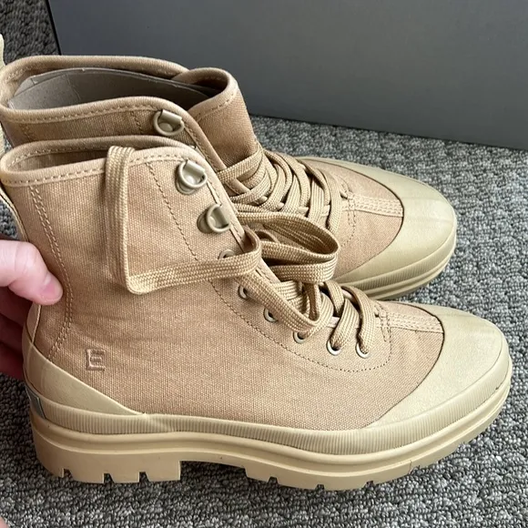 NEW Everlane Canvas Utility Combat Tan Lace Up Boots