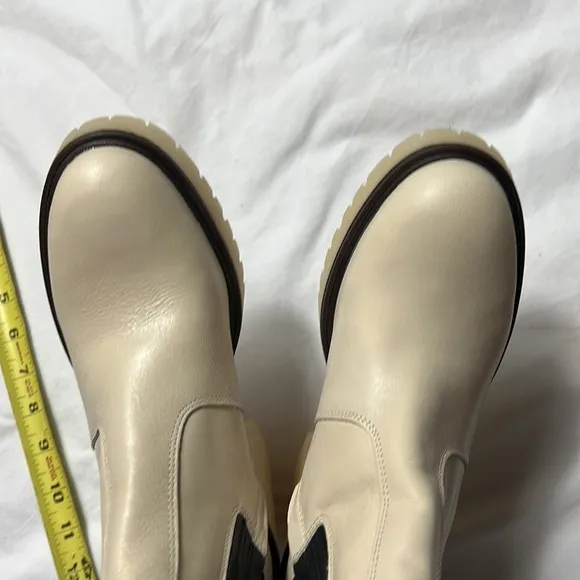 NEW Free people  james Chelsea heels boots shoes  in bone size 9