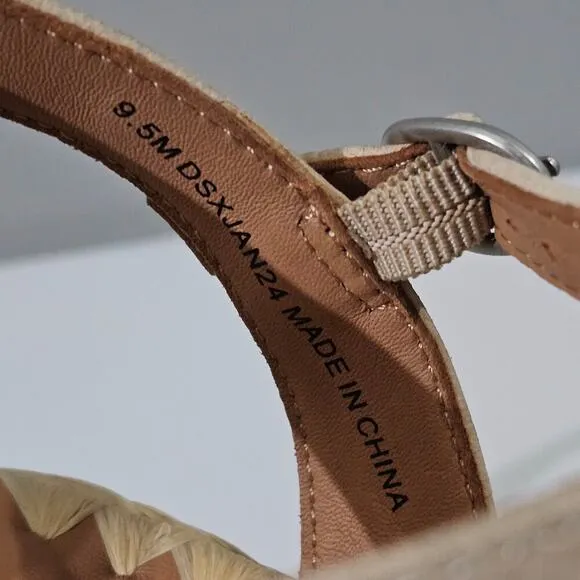 NEW Gentle Souls Nomi Raffia Sandal Size 9.5 Natural Wedge Espadrille
