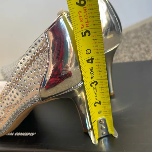 New INC Zitah heels Size 8W Clear Vinyl Rhinestone Silver 3 inch Heels 8 wide