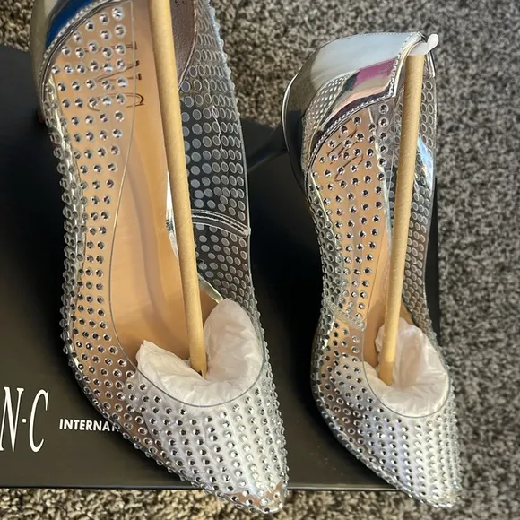 New INC Zitah heels Size 8W Clear Vinyl Rhinestone Silver 3 inch Heels 8 wide
