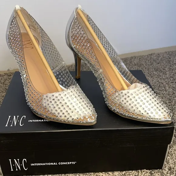 New INC Zitah heels Size 8W Clear Vinyl Rhinestone Silver 3 inch Heels 8 wide