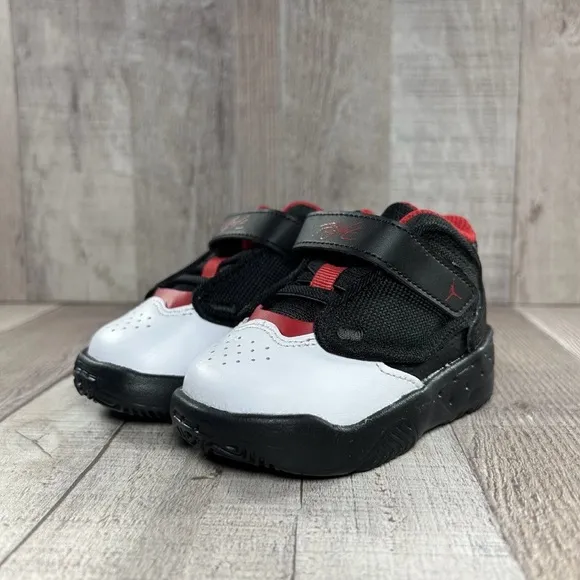 New Jordan Kids Black and Red Shoes size 5c