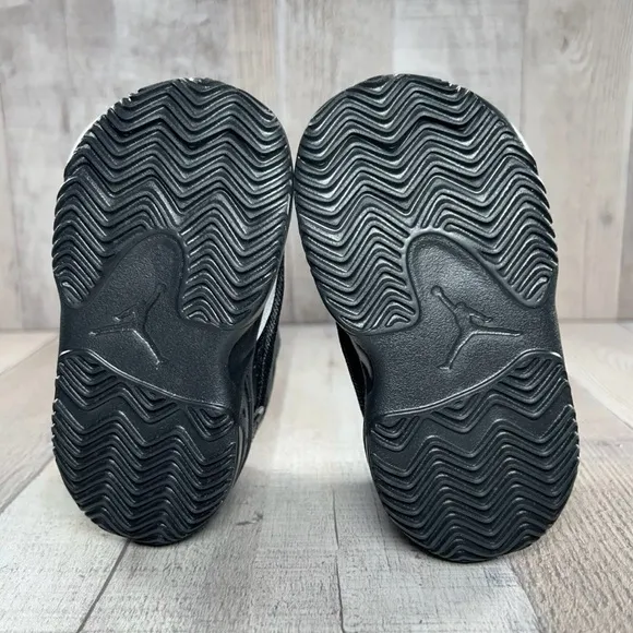 New Jordan Kids Black and Red Shoes size 5c