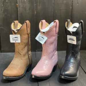 New kids boots for sale. Most sizes