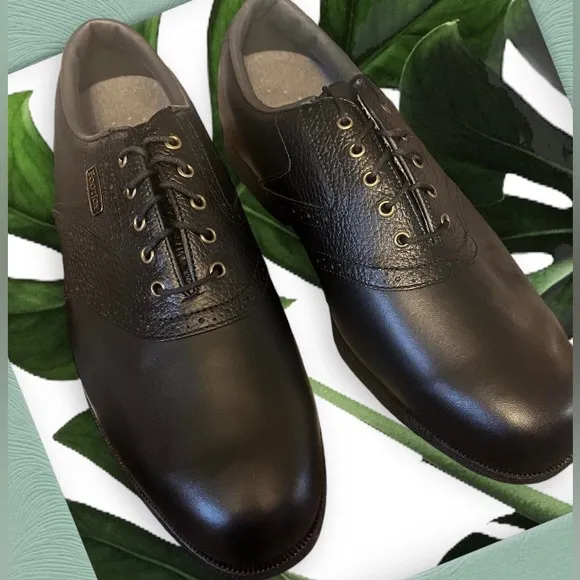 NEW Men’s FootJoy Turf Masters Golf Shoes10 1/2 W Black Leather NEW