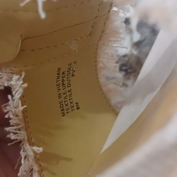 NEW Michael Kors Women's Berkley Wedge Sandals Cream Color Fringed Denim SZ 10