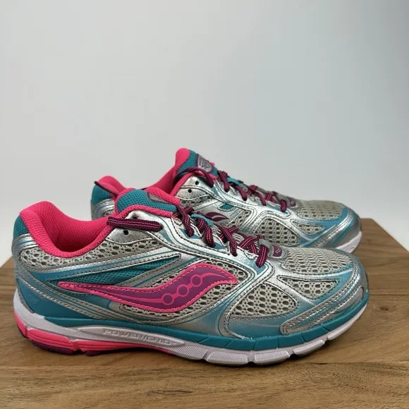 New NIB Big Kids Saucony Guide 8 Silver Athletic Running Shoes Sneakers Size 7 Y