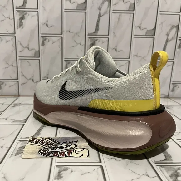 New Nike ZoomX Invincible Run Flyknit 3 Running Shoes Womens 8 Photon Dust