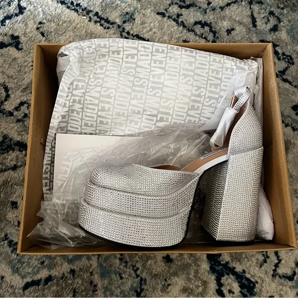 New Steve Madden Charlize Rhinestone Silver white platform heels