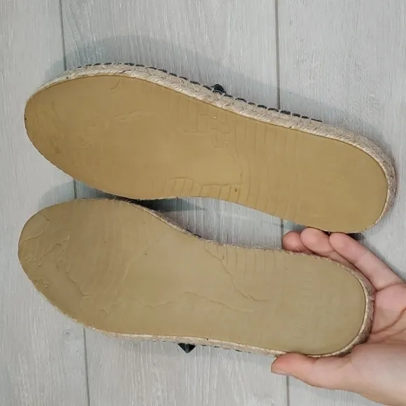 NEW Ubuntu Womens Mules Suede Flats shoes sz 9.5