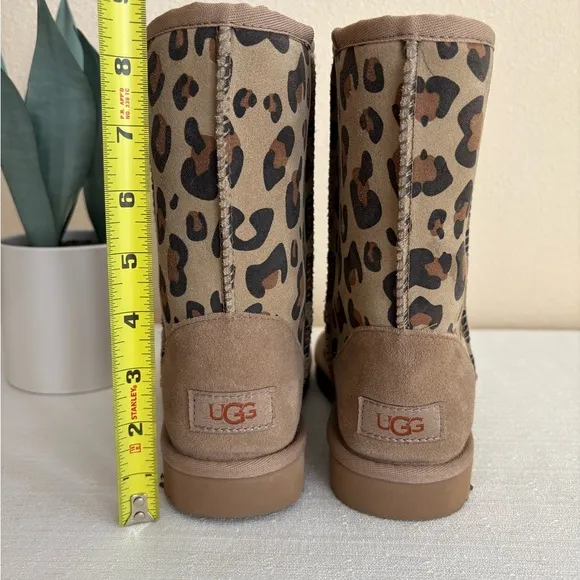 New UGG Plush Tan Leopard Print Leather Kids Boots Girls 5