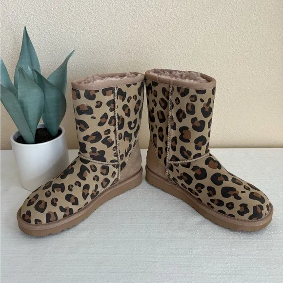 New UGG Plush Tan Leopard Print Leather Kids Boots Girls 5