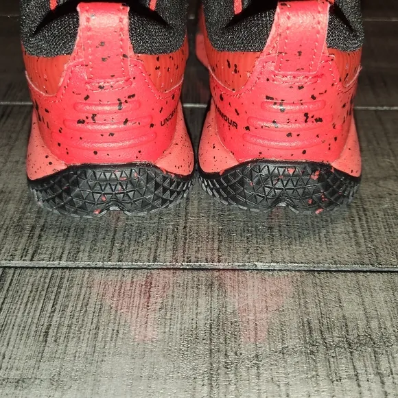 New Under Armour Kids Red Athletic Shoes