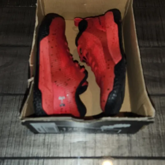 New Under Armour Kids Red Athletic Shoes