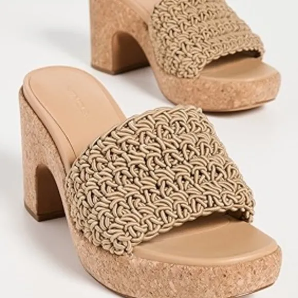 NEW VINCE Nicki Crochet Platform Heel Sandals sand 1065mn