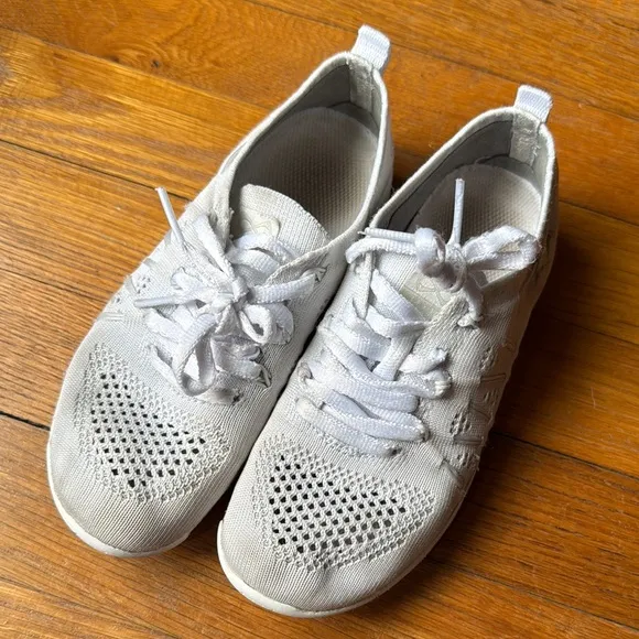 NFINITY Kids Shoes in Light Gray