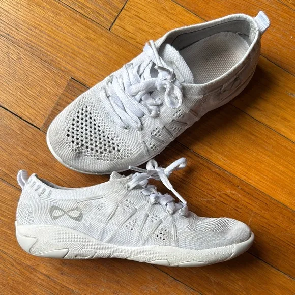 NFINITY Kids Shoes in Light Gray