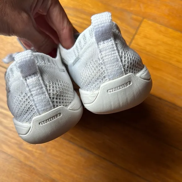 NFINITY Kids Shoes in Light Gray