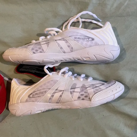 Nfinity White Kids Shoes