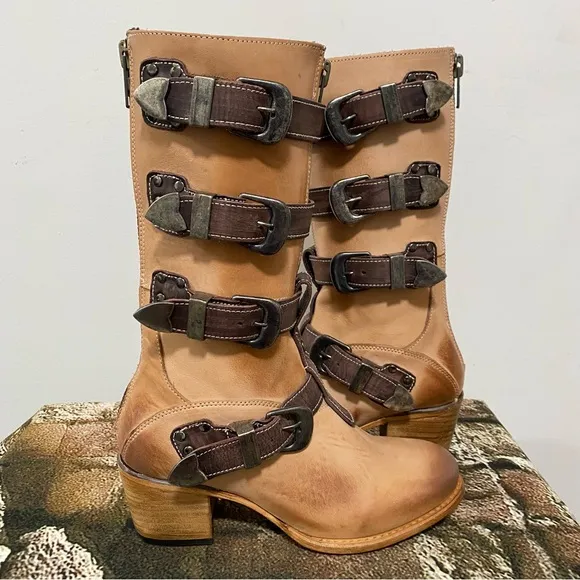 NIB Freebird Beige Notorious Boots Size 9