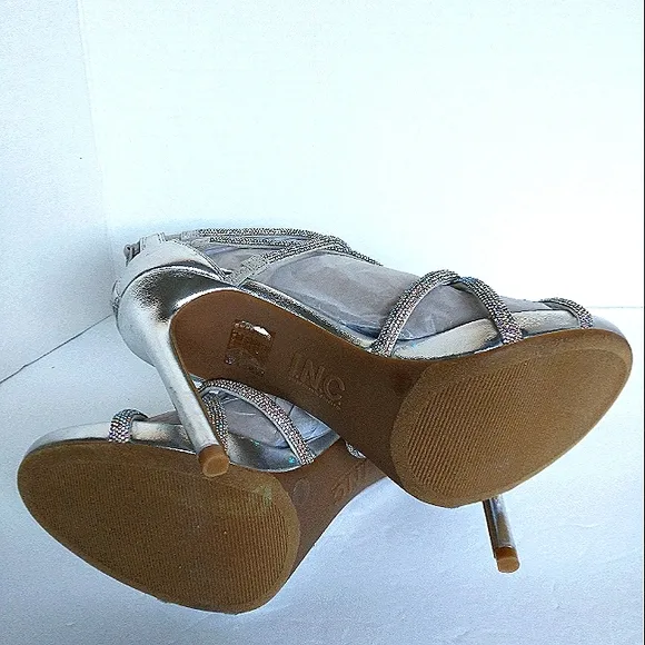 NIB Inc International Concepts Nellemi Silver Strappy Platform Dress Sandal