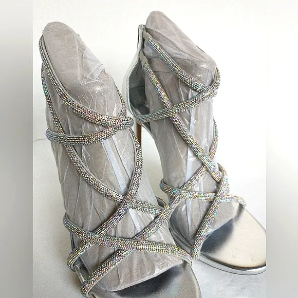 NIB Inc International Concepts Nellemi Silver Strappy Platform Dress Sandal