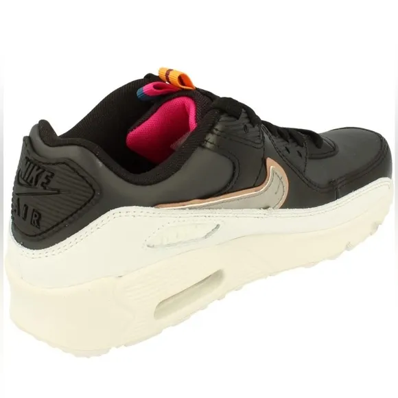 NIB NIKE AIR MAX 90 SE LEATHER SPECIAL EDITION SIZE 6.5 Y SAME AS WOMAN 8.0 NEW
