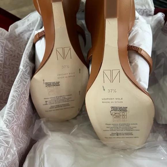 NIB Tamara Mellon Reverse Wedge 90 Luggage leather