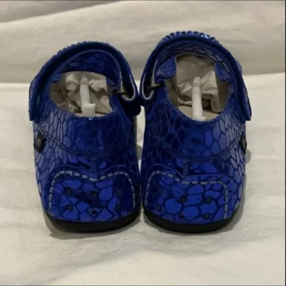 NIB Umi Moraine Mary Jane Shoes, sz 36 (4 US)