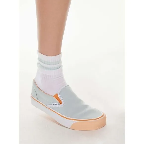 NIB Vans x TNA Aritzia Classic Slip-On 98 Dx